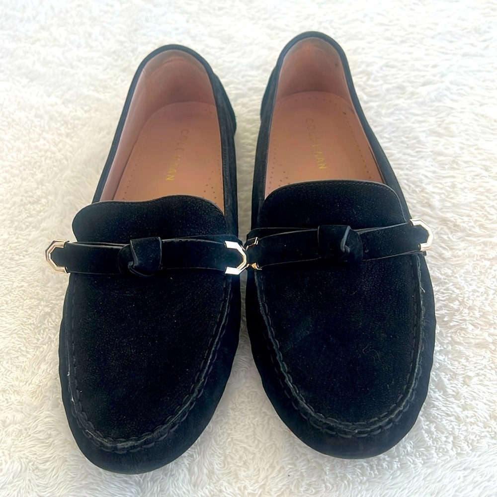 Cole Haan Sz 9 Wide Black Suede Loafers Knot Tie Silver tips Driving Loafers